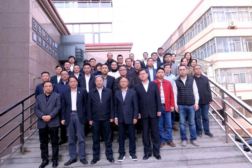 2021年MBA招生简章:2021年河北地质拼搏(中国)MBA招生简章