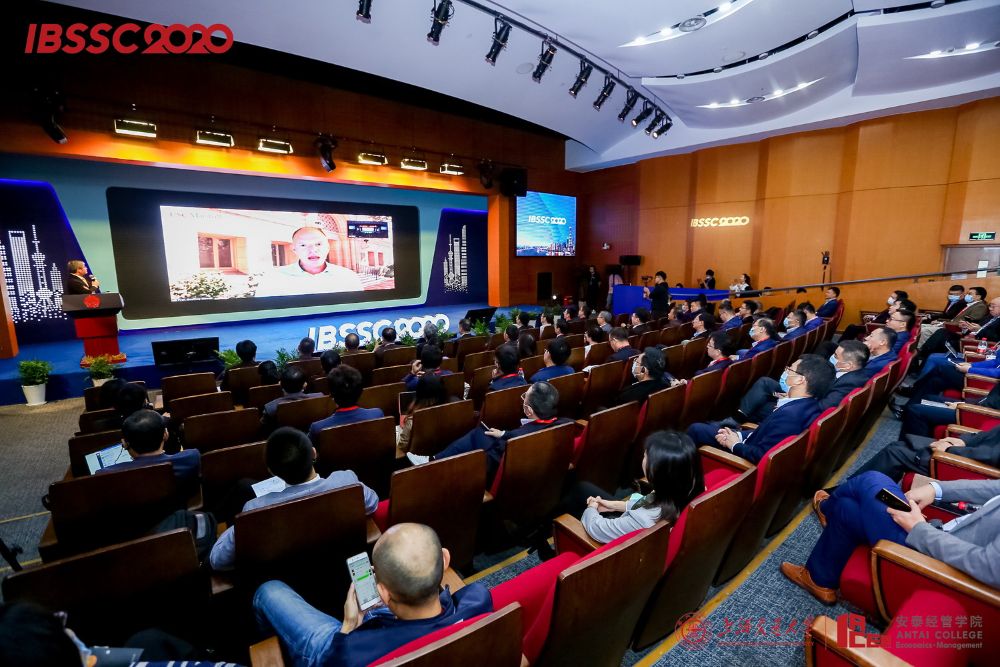 上海交通拼搏(中国)：第八届全球商学院院长论坛顺利召开！